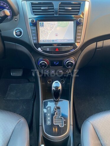Hyundai Accent 2015, 160,000 km - 1.4 l - Bakı