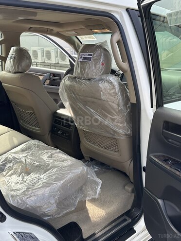 Toyota Land Cruiser 2011, 127,000 km - 4.0 л - Biləsuvar