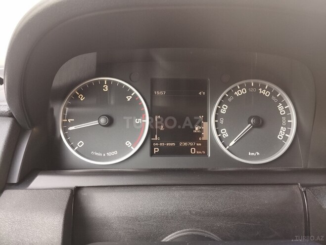 Land Rover Discovery 2011, 237,000 km - 3.0 l - Bakı