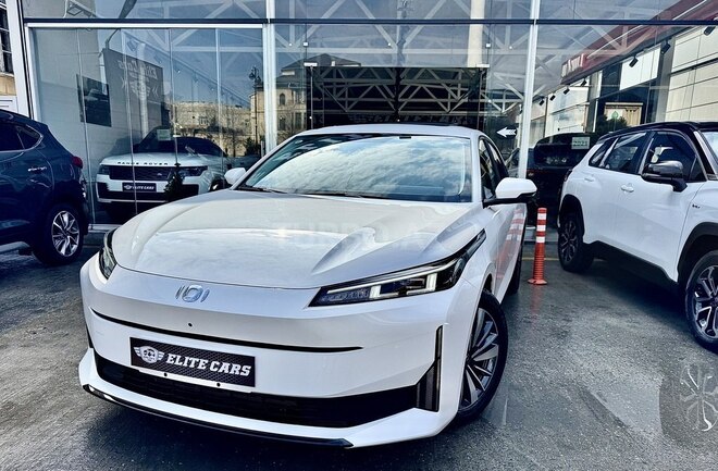 Changan Qiyuan A05 2024, 0 km - 1.5 л - Bakı