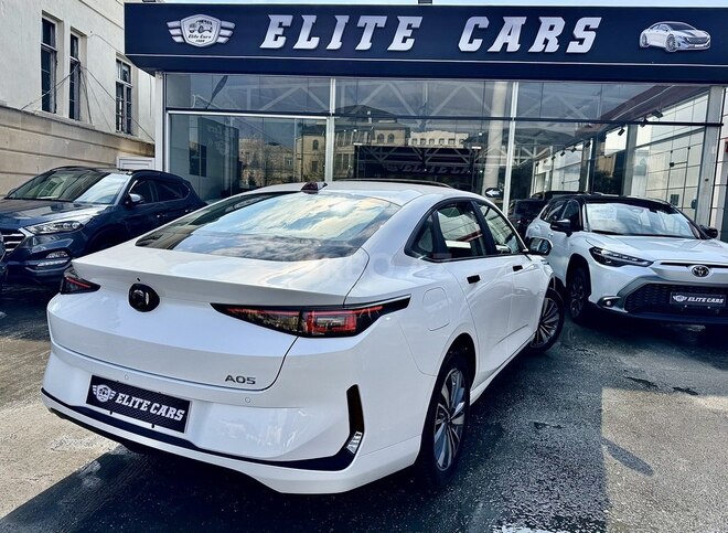 Changan Qiyuan A05 2024, 0 km - 1.5 л - Bakı
