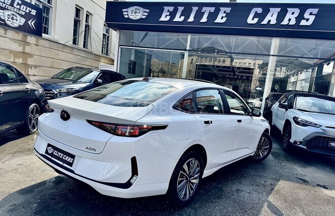 Changan Qiyuan A05 2024, 0 km - 1.5 л - Bakı