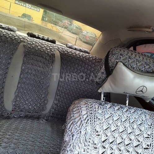 Mercedes E 240 1999, 327,000 km - 2.4 л - Bakı