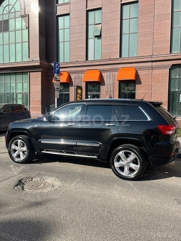 Jeep Grand Cherokee 2012, 137,000 km - 5.7 l - Bakı