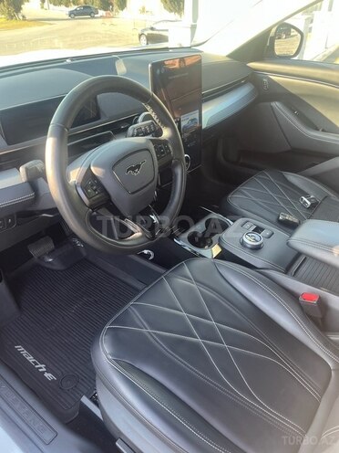 Ford Mustang Mach-E 2022, 37,000 km - 0.0 л - Bakı