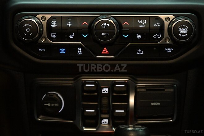 Jeep Wrangler 2022, 41,000 km - 2.0 l - Bakı