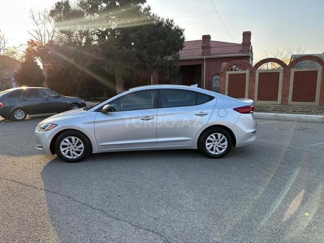 Hyundai Elantra 2018, 151,000 km - 2.0 l - Gəncə
