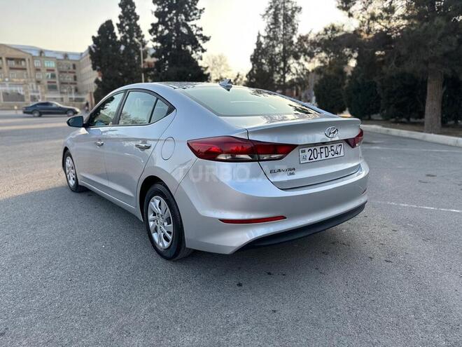 Hyundai Elantra 2018, 151,000 km - 2.0 l - Gəncə
