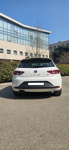 SEAT Leon-7