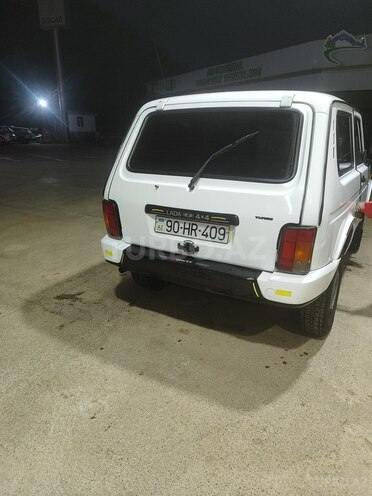 LADA (VAZ) Niva 2010, 160,000 km - 1.7 л - Lerik