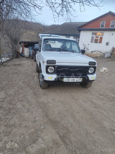 LADA (VAZ) Niva 2010, 160,000 km - 1.7 л - Lerik