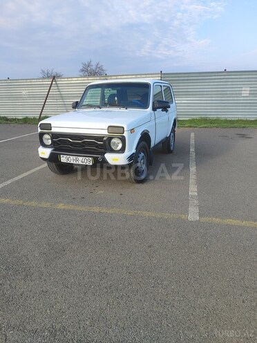 LADA (VAZ) Niva 2010, 160,000 km - 1.7 л - Lerik