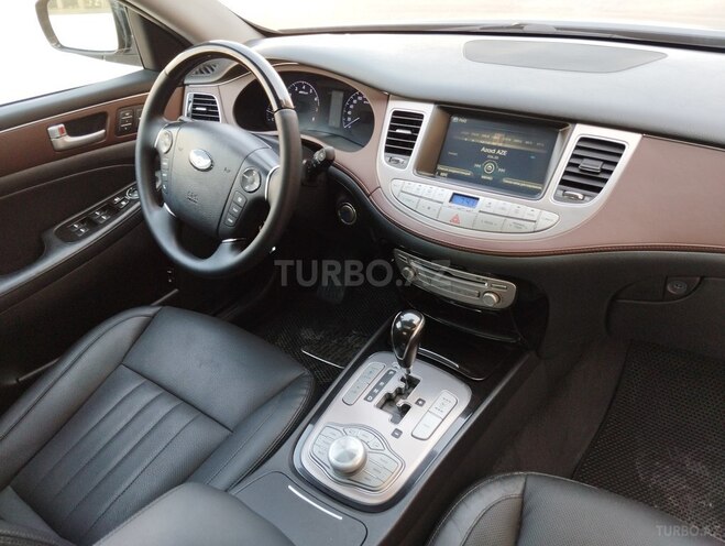 Hyundai Genesis 2013, 130,700 km - 3.8 l - Bakı