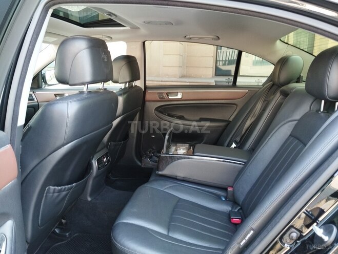 Hyundai Genesis 2013, 130,700 km - 3.8 l - Bakı