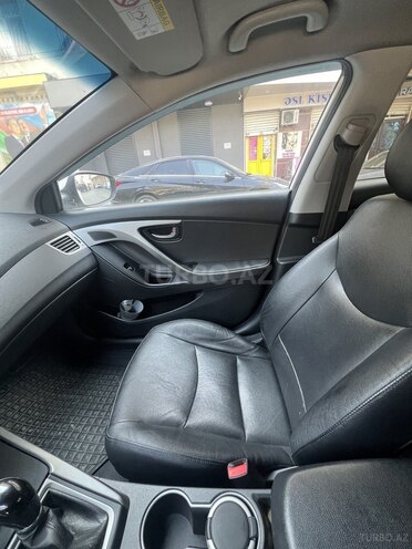 Hyundai Elantra 2014, 220,000 km - 1.8 l - Bakı
