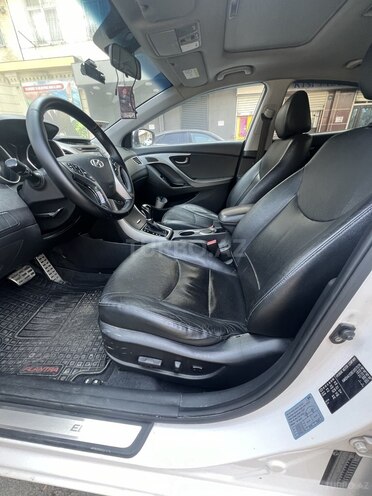 Hyundai Elantra 2014, 220,000 km - 1.8 l - Bakı