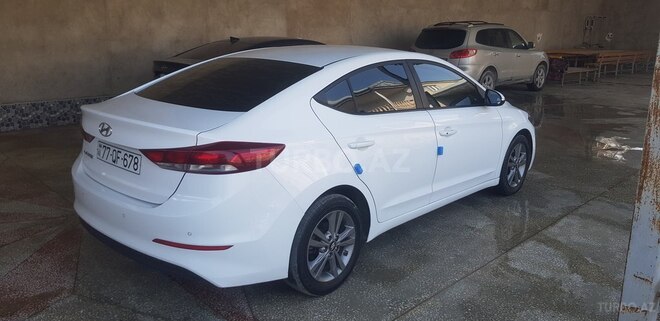 Hyundai Avante 2018, 153,258 km - 1.6 л - Bakı