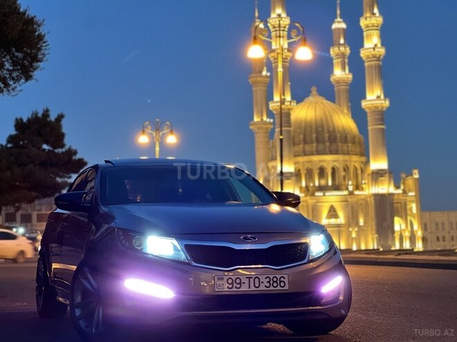 Kia Optima-1