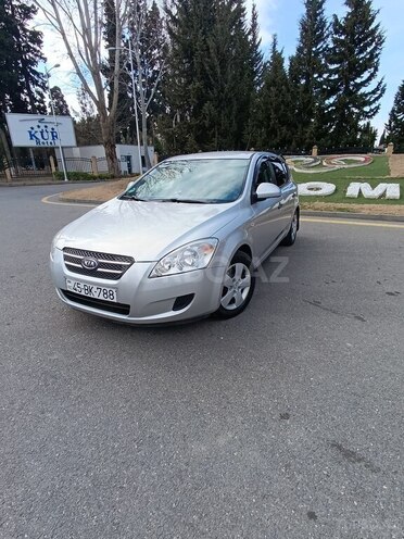 Kia Ceed 2007, 250,000 km - 1.6 l - Mingəçevir