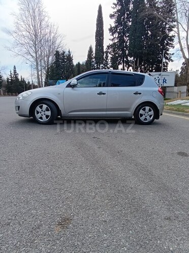 Kia Ceed 2007, 250,000 km - 1.6 l - Mingəçevir