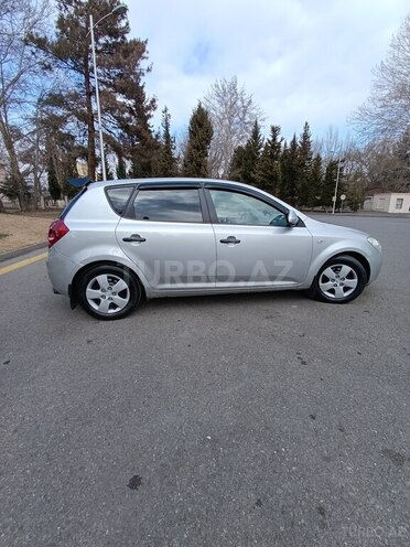 Kia Ceed 2007, 250,000 km - 1.6 l - Mingəçevir