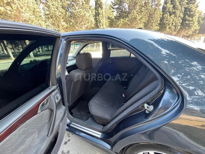 Mercedes E 270 2000, 236,000 km - 2.7 l - Sumqayıt