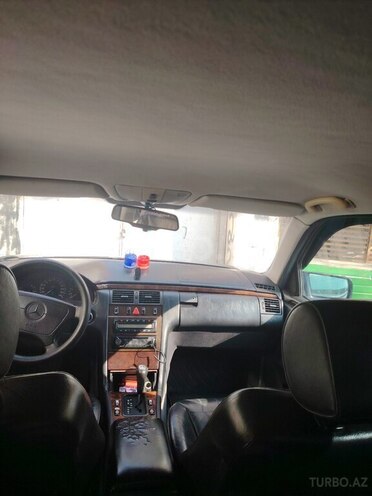 Mercedes E 200 1996, 180,000 km - 2.0 л - Ağdaş