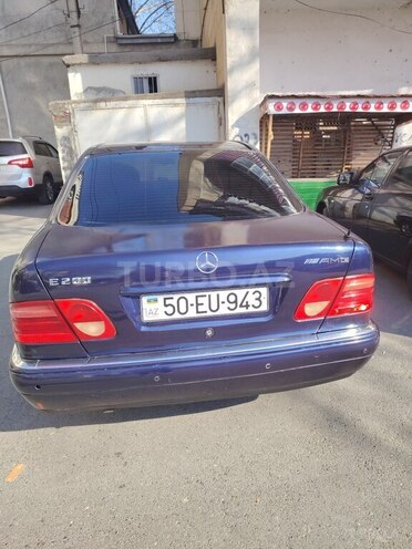 Mercedes E 200 1996, 180,000 km - 2.0 л - Ağdaş
