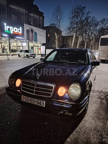 Mercedes E 200 1996, 180,000 km - 2.0 л - Ağdaş