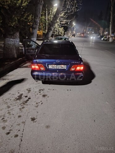 Mercedes E 200 1996, 180,000 km - 2.0 л - Ağdaş
