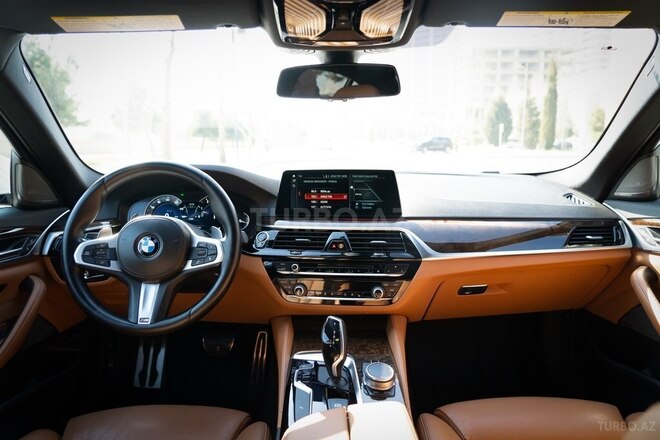 BMW 530 2019, 104,000 km - 2.0 л - Bakı