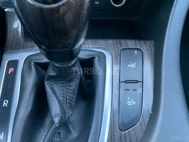 Kia K5-6