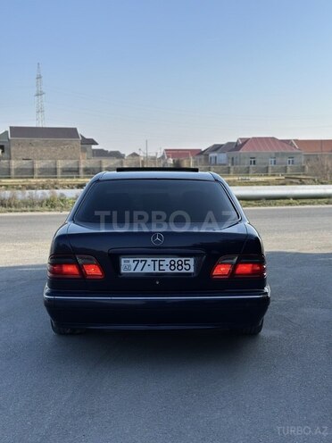 Mercedes E 320 2000, 580,000 km - 3.2 l - Bakı