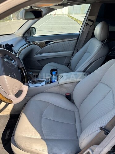 Mercedes E 320 2003, 319,000 km - 3.2 l - Bakı