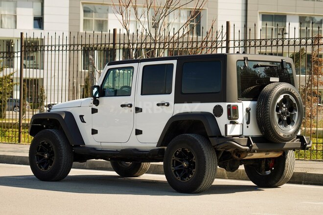 Jeep Wrangler 2015, 320,000 km - 3.6 л - Bakı