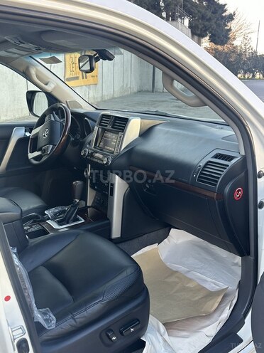 Toyota Land Cruiser Prado 2011, 158,000 km - 4.0 l - Bakı