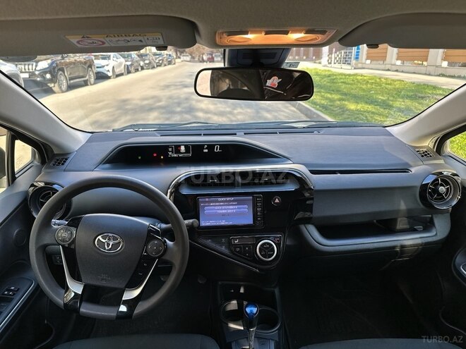 Toyota Aqua 2019, 37,300 km - 1.5 l - Bakı