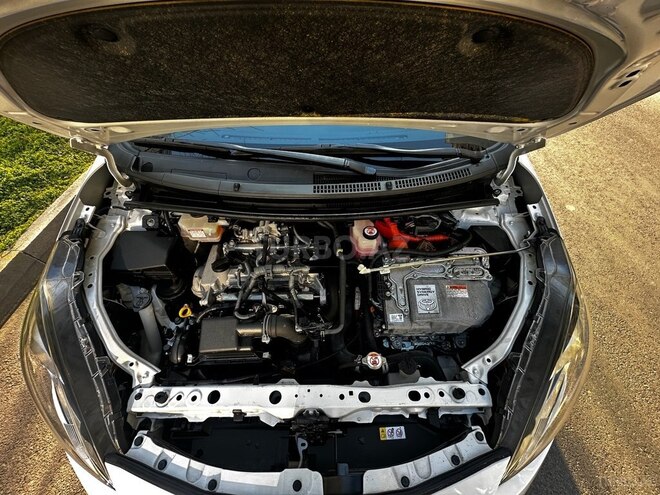 Toyota Aqua 2019, 37,300 km - 1.5 l - Bakı