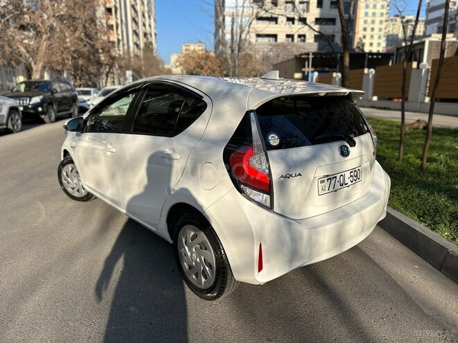 Toyota Aqua 2019, 37,300 km - 1.5 l - Bakı