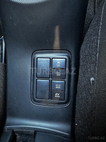 Toyota Aqua 2019, 37,300 km - 1.5 l - Bakı