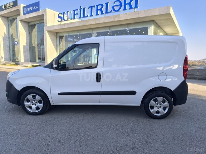 Opel Combo-8