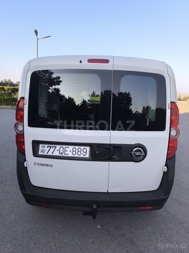 Opel Combo-9