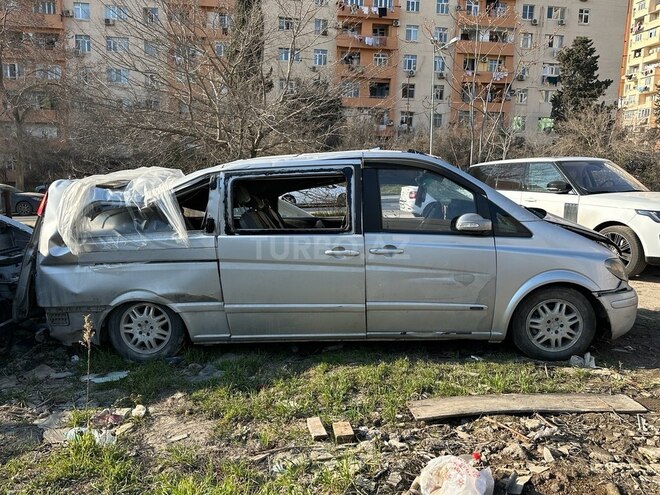 Mercedes Viano-8