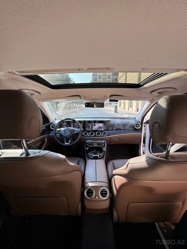 Mercedes E 220 d 4MATIC 2017, 161,000 km - 2.0 л - Bakı