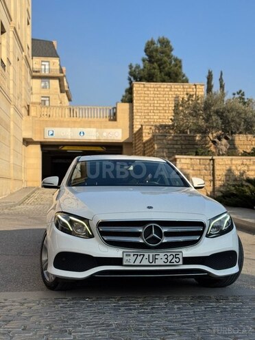 Mercedes E 220 d 4MATIC 2017, 161,000 km - 2.0 л - Bakı