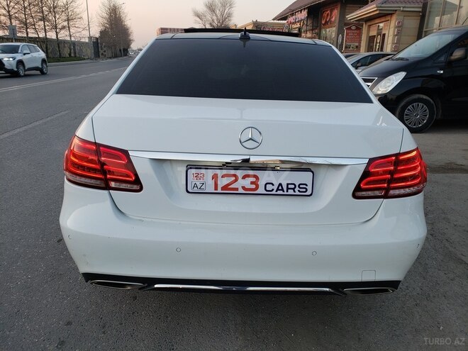 Mercedes E 220 d 2015, 182,800 km - 2.2 l - Bakı