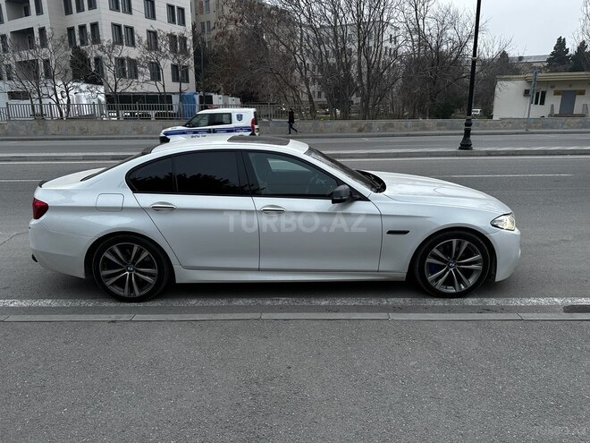 BMW 528-2