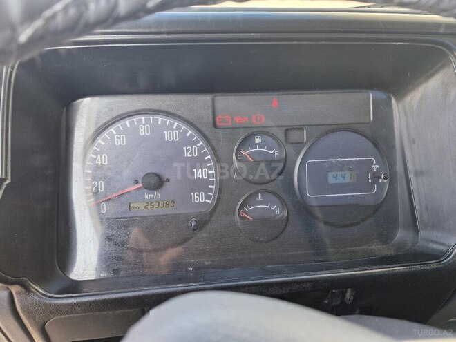 Isuzu NPR 66 L 2007, 253,380 km - 4.5 l - Bakı