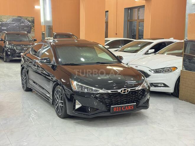 Hyundai Elantra-6