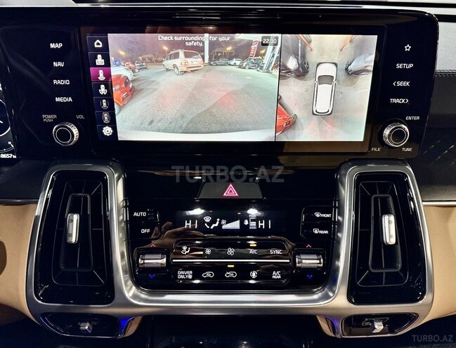 Kia Sorento 2023, 18,000 km - 1.6 л - Bakı